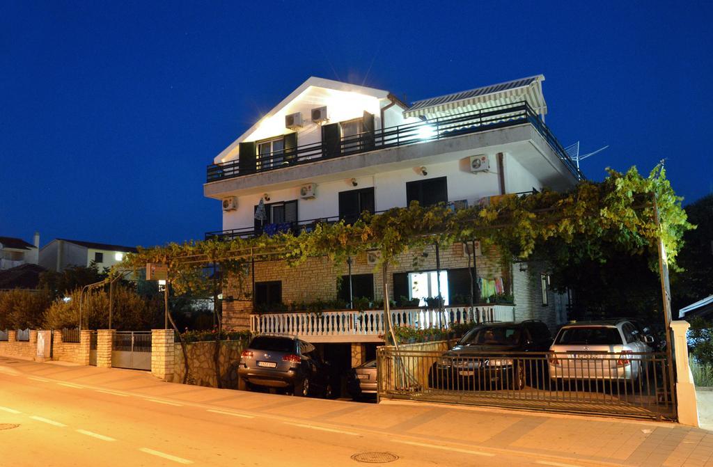 Apartments "Ruza" Vodice Værelse billede