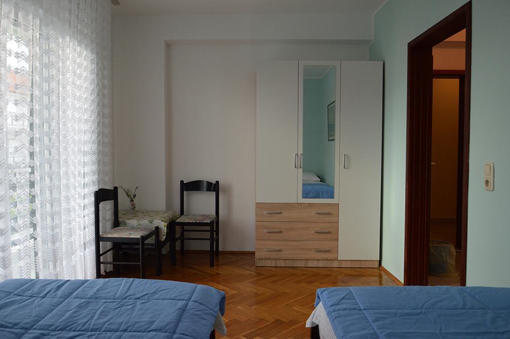 Apartments "Ruza" Vodice Eksteriør billede