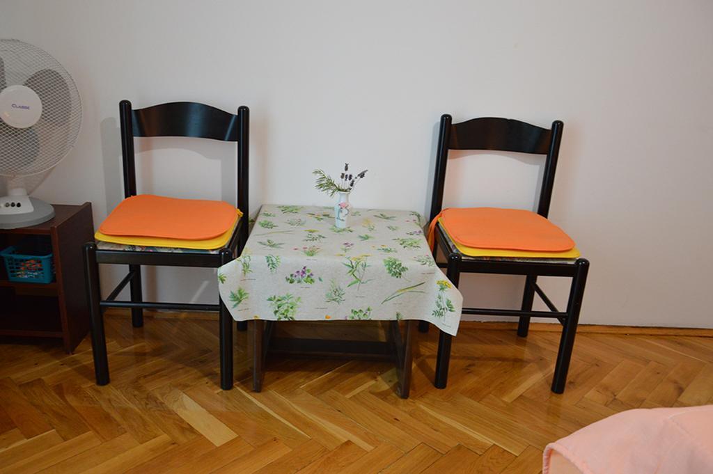 Apartments "Ruza" Vodice Eksteriør billede