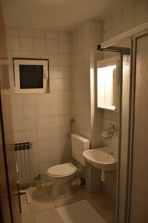 Apartments "Ruza" Vodice Eksteriør billede
