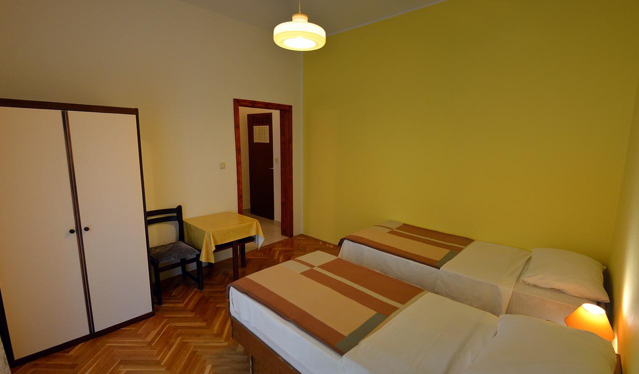 Apartments "Ruza" Vodice Eksteriør billede