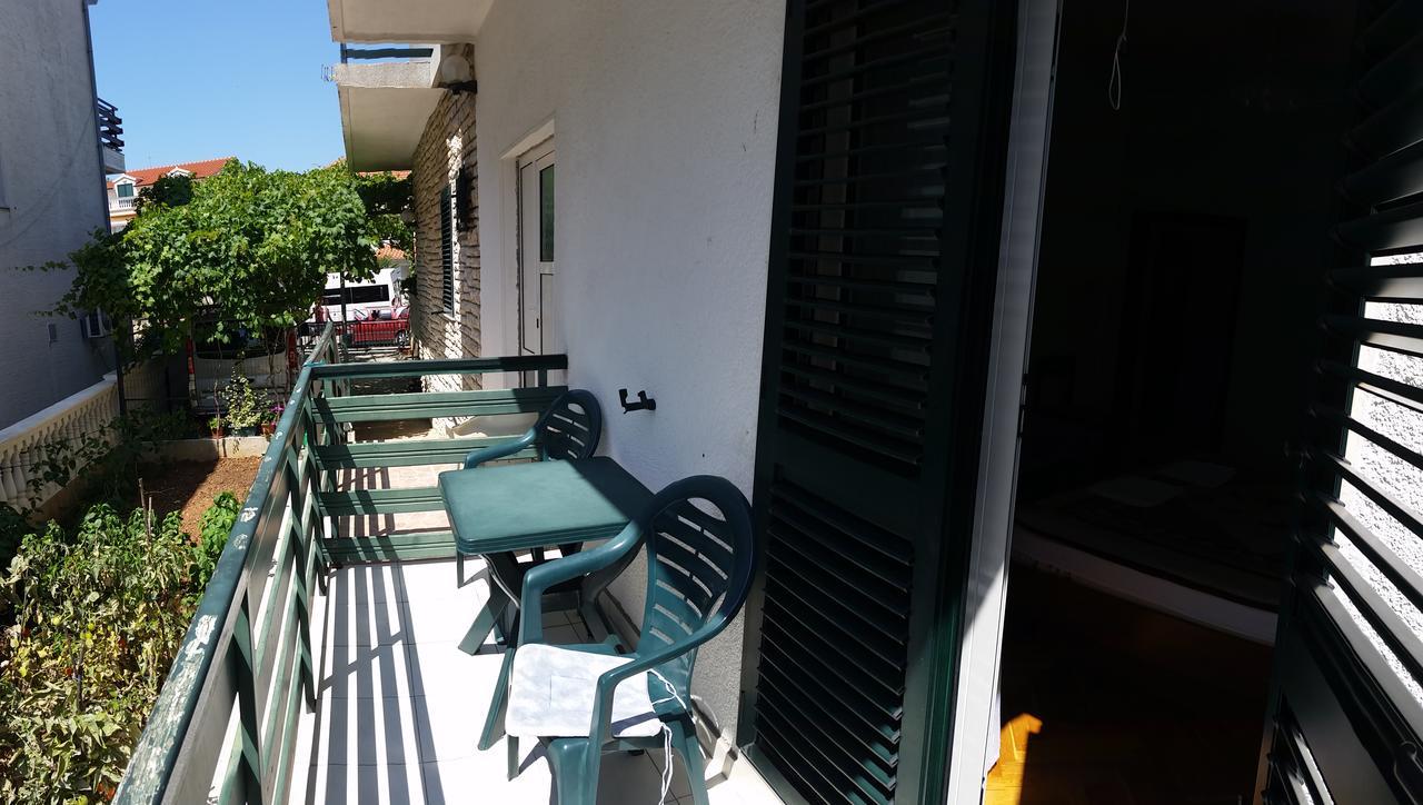Apartments "Ruza" Vodice Eksteriør billede